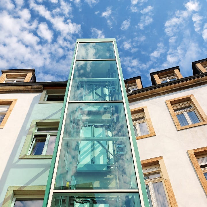 ascenseur gaine exterieur